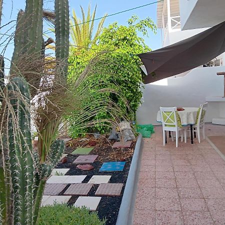 Mi Casita De La Playa Appartement Puerto del Carmen  Buitenkant foto