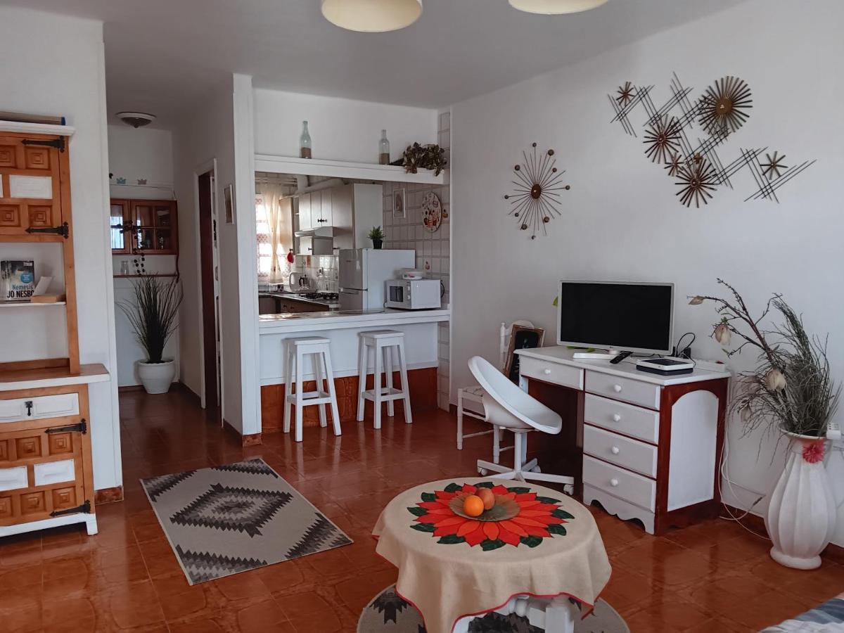 Mi Casita De La Playa Appartement Puerto del Carmen  Buitenkant foto